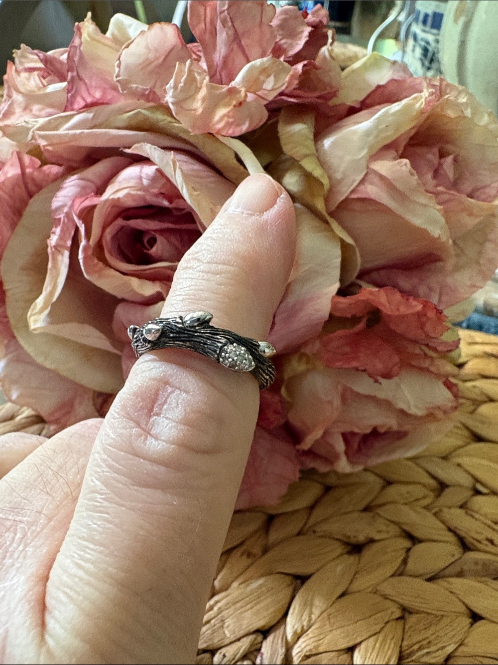 Dweck Diamonds Floral Vine Silver and Black Rhodium Ring with Pave Diamonds